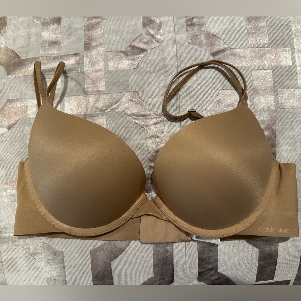 LIKE NEW Calvin Klein Tan Push-Up Bra